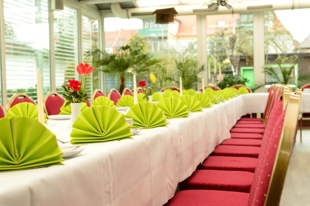 Hotel Am Stadtwald Stralsund Extérieur photo